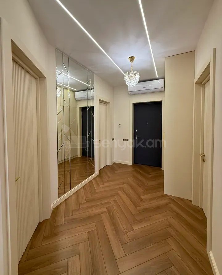 3 Սենյականոց Բնակարան Նորակառույցում, 71քմ, 10/15 հարկ, Դիզայներական Վերանորոգված