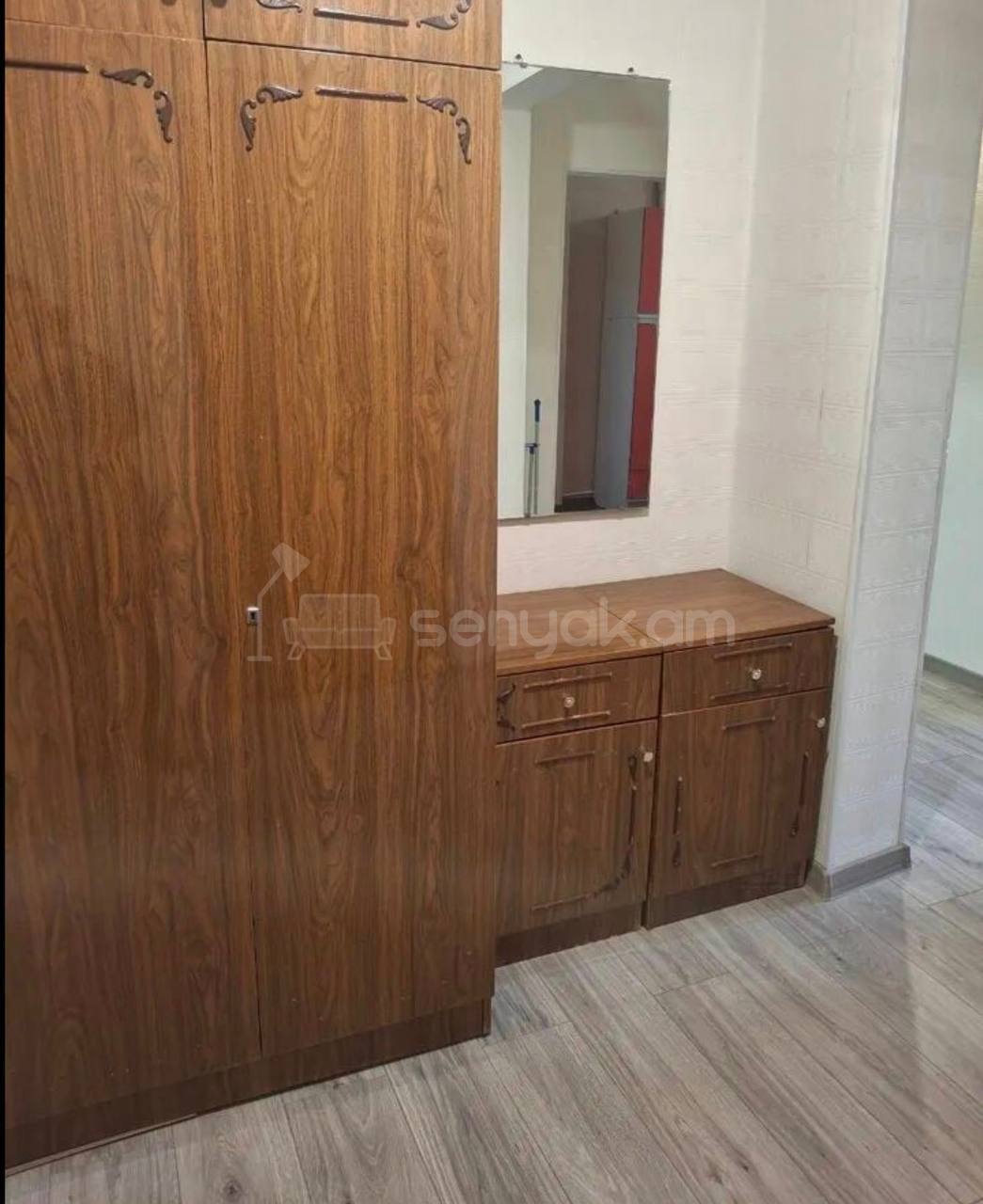 3 Սենյականոց Բնակարան, 97քմ, 8/9 հարկ, Նորմալ Վիճակում, Կահավորված, Արևկող