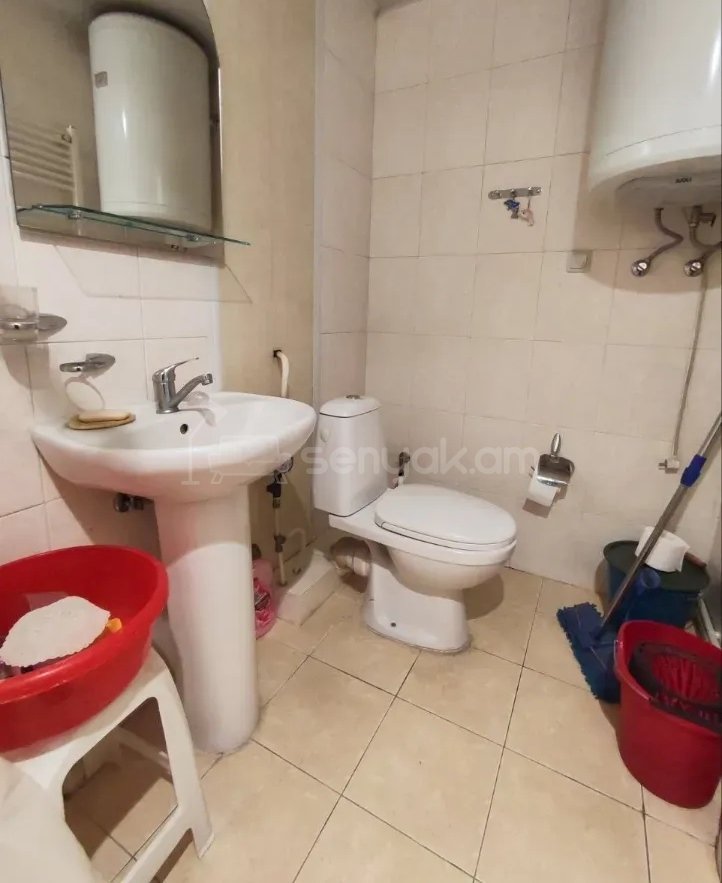 2 Սենյականոց Բնակարան, 68քմ, 12/16 հարկ, Նորմալ Վիճակում