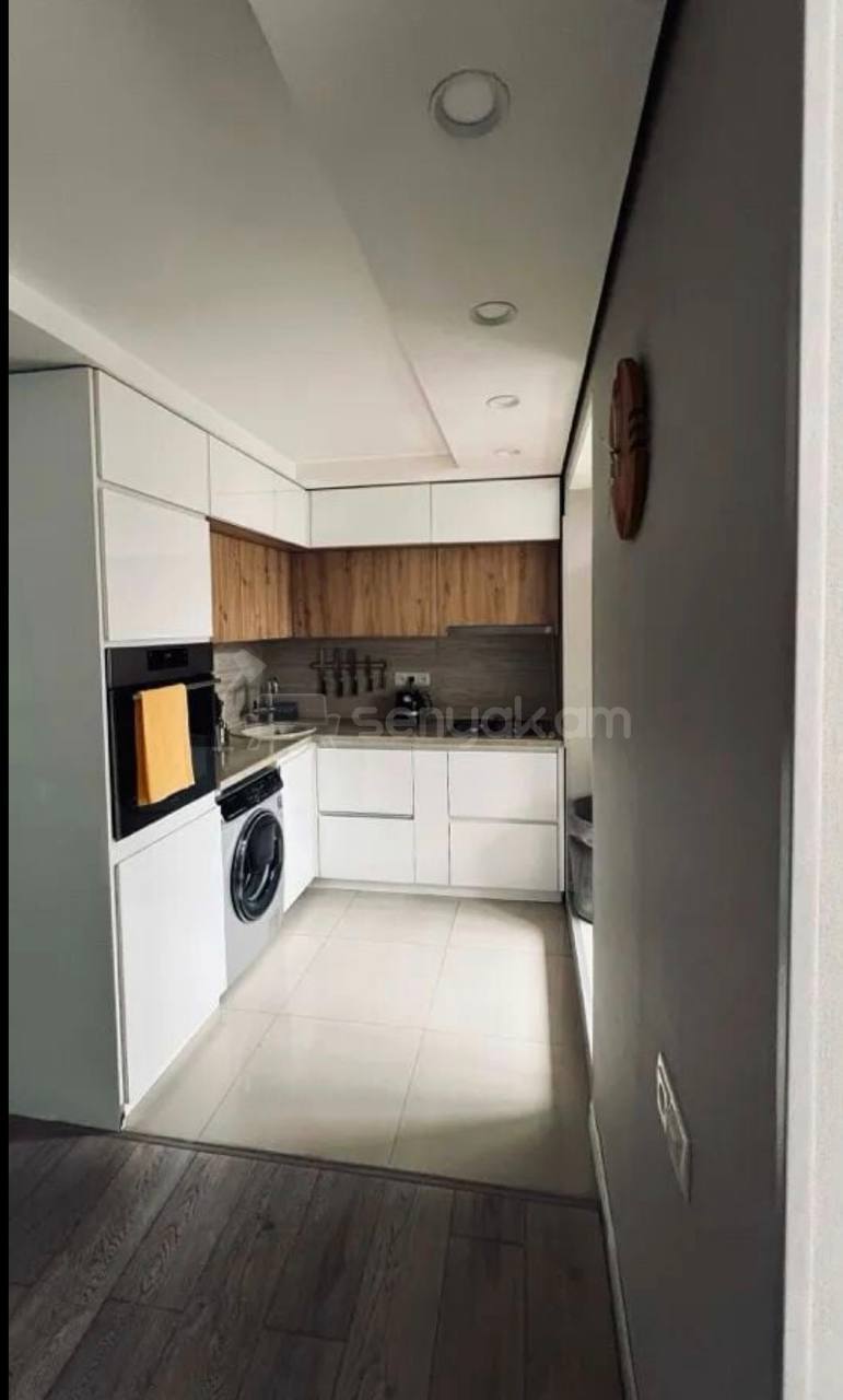 3 Սենյականոց Բնակարան, 75քմ, 3/5 հարկ, Կապիտալ Վերանորոգված