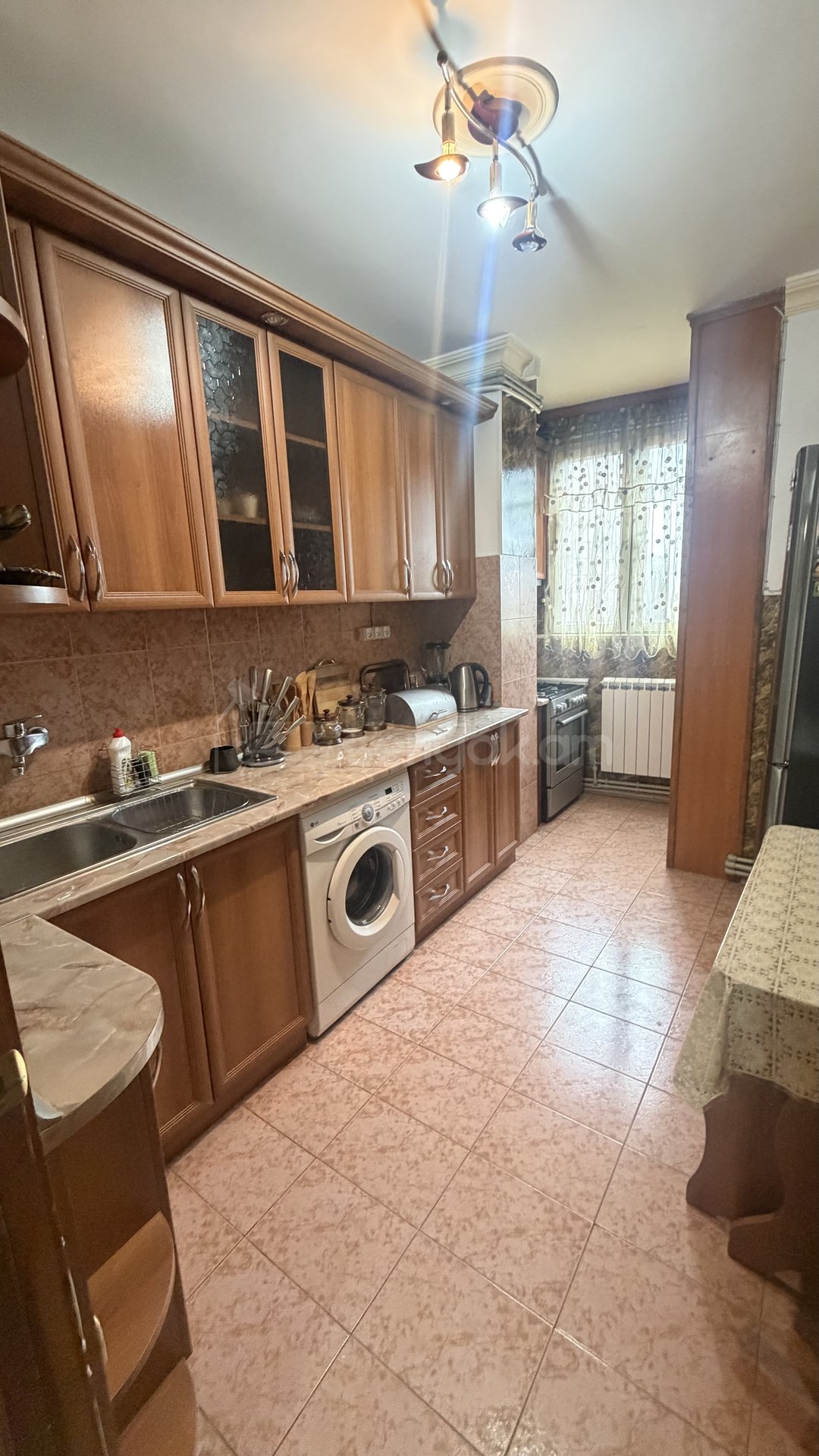 3 Սենյականոց Բնակարան, 70քմ, 4/16 հարկ, Կապիտալ Վերանորոգված, Կահավորված, Արևկող