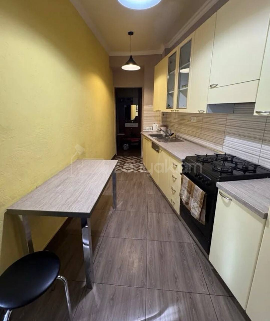 3 Սենյականոց Բնակարան, 69քմ, 1/9 հարկ, Կապիտալ Վերանորոգված