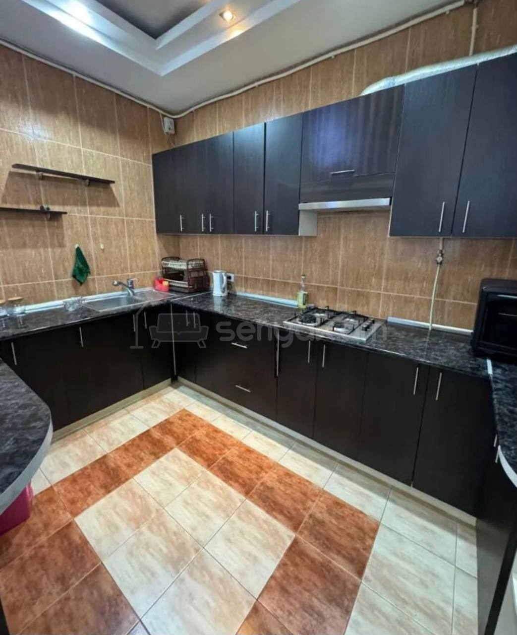 3 Սենյականոց Բնակարան, 100քմ, 6/7 հարկ, Կապիտալ Վերանորոգված