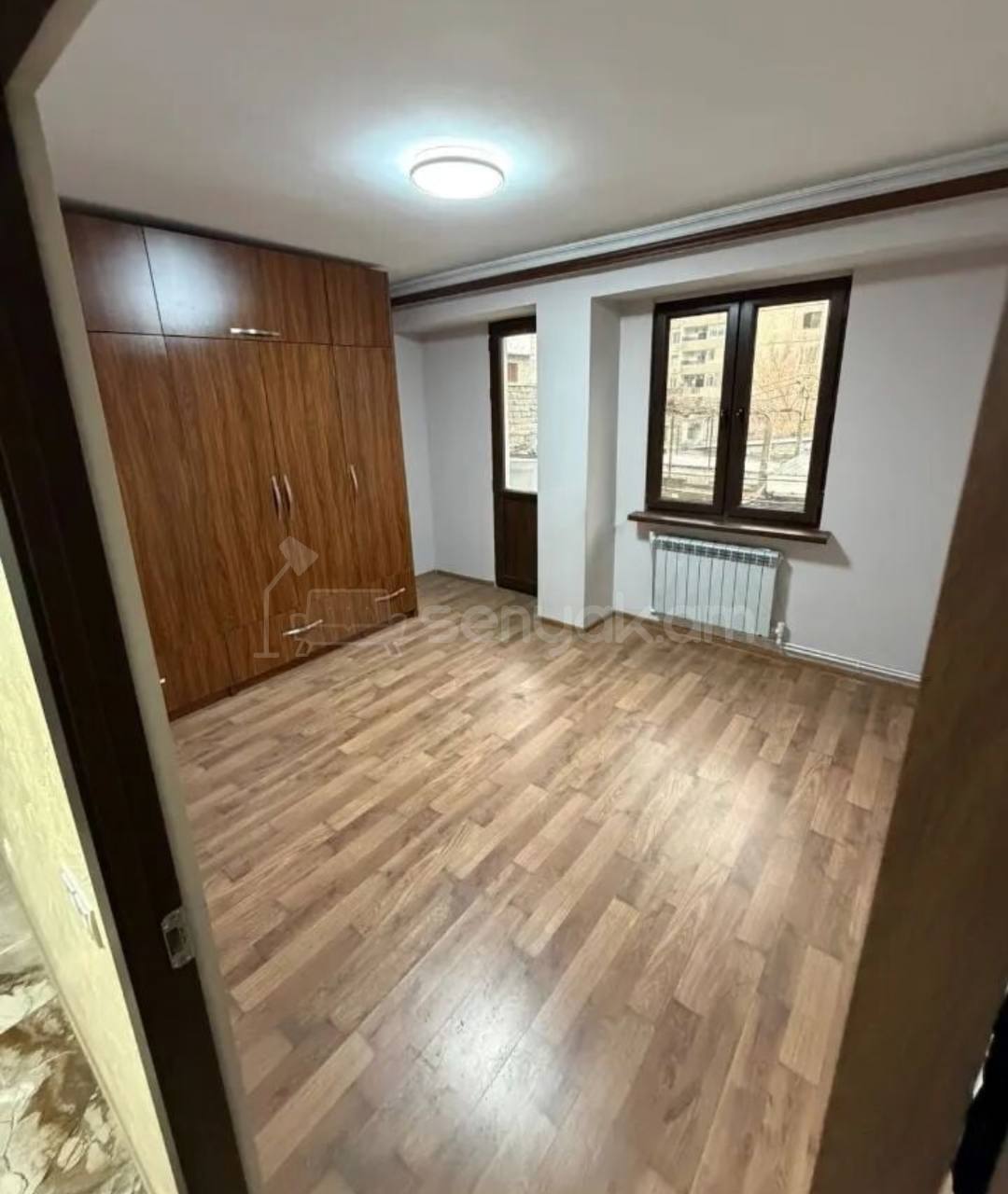 3 Սենյականոց Բնակարան, 81քմ, 2/9 հարկ, Կապիտալ Վերանորոգված