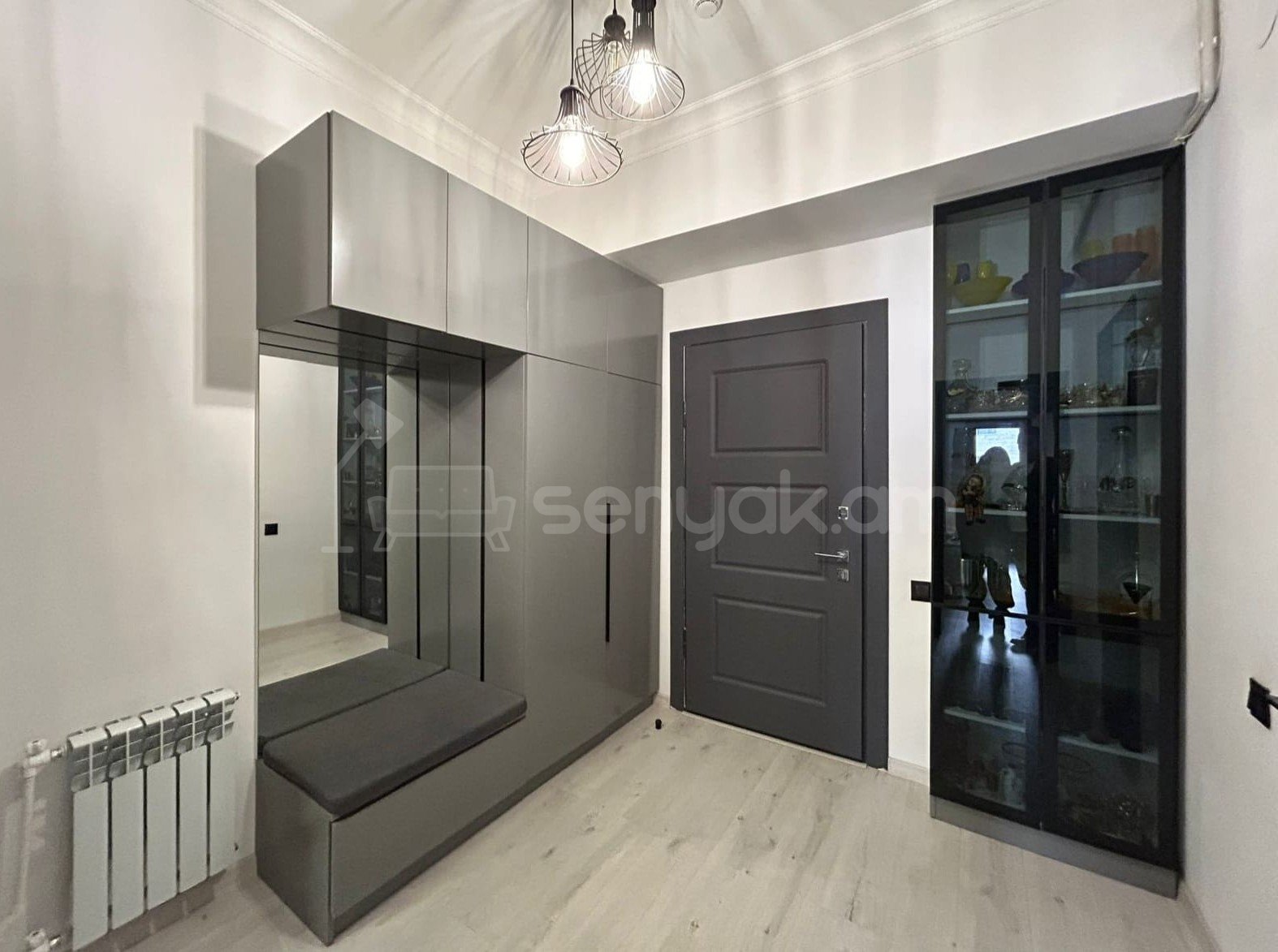 2 Սենյականոց Բնակարան Նորակառույցում, 55քմ, 8/15 հարկ, Դիզայներական Վերանորոգված, Կահավորված