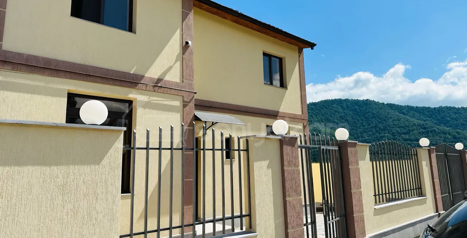 5 Սենյականոց Նորակառույց Շքեղ Առանձնատուն, 200քմ, Լողավազանով