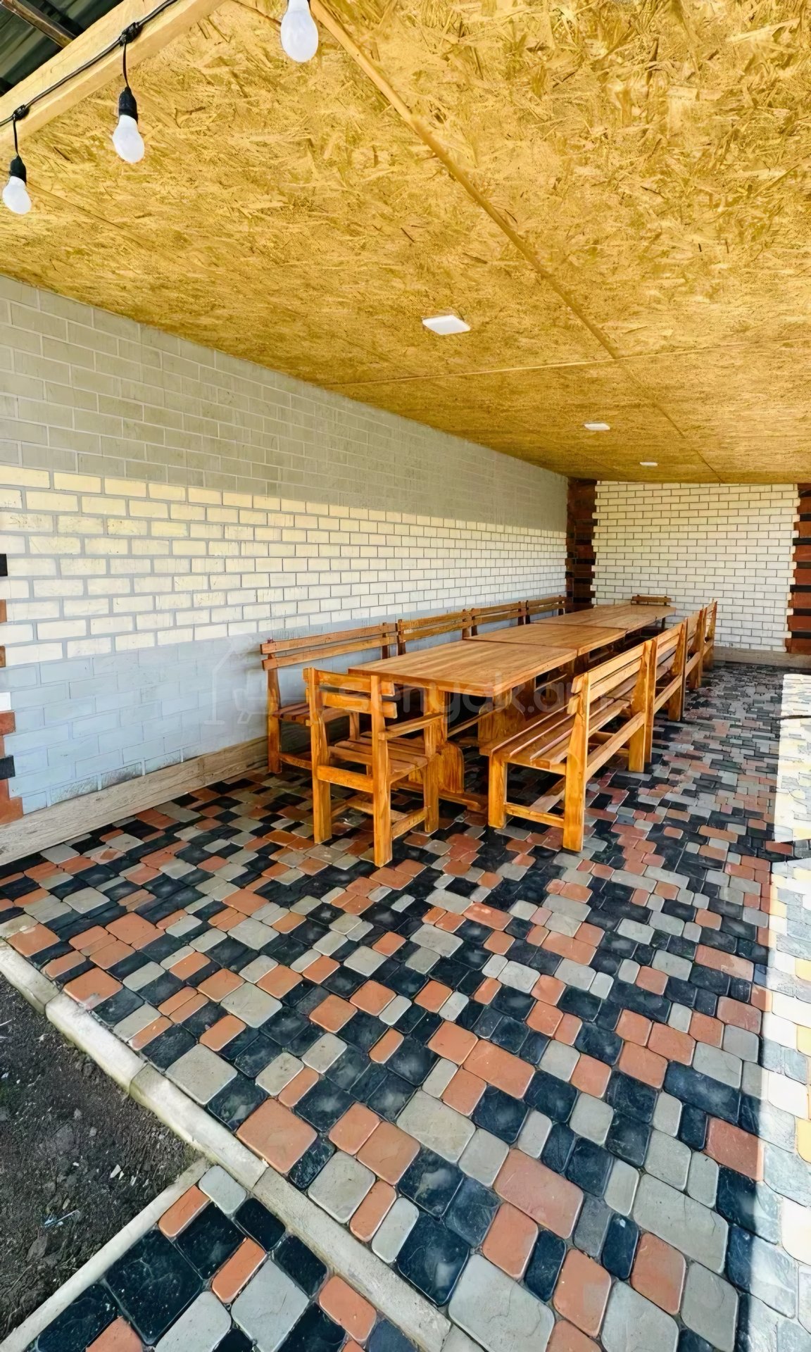 5 Սենյականոց Նորակառույց Շքեղ Առանձնատուն, 200քմ, Լողավազանով