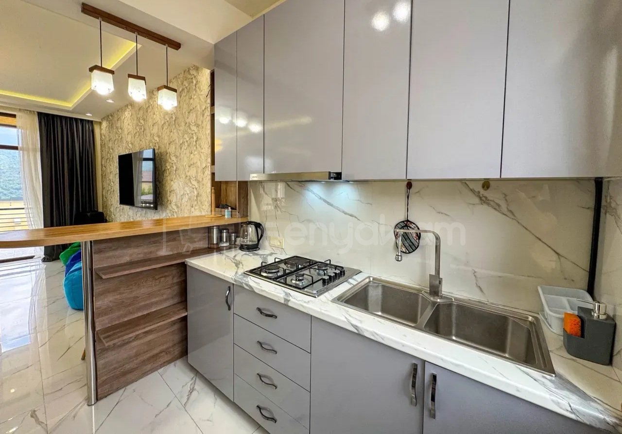 5 Սենյականոց Նորակառույց Շքեղ Առանձնատուն, 200քմ, Լողավազանով