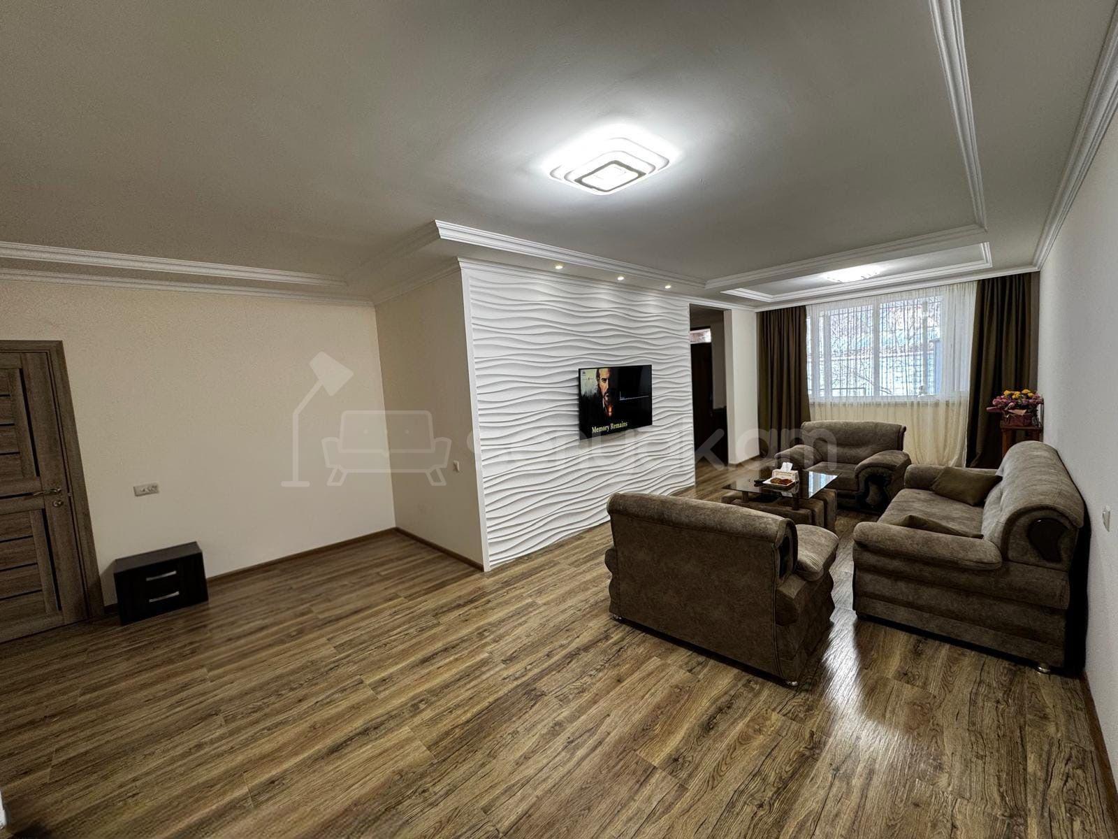 2 Սենյականոց Սեփական Տուն, 116քմ, Կապիտալ Վերանորոգված