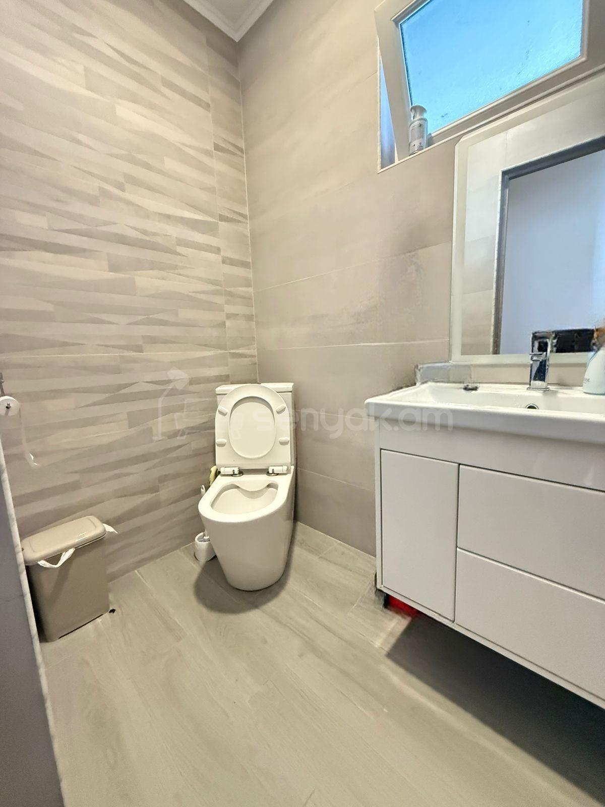 2 Սենյականոց Սեփական Տուն, 116քմ, Կապիտալ Վերանորոգված