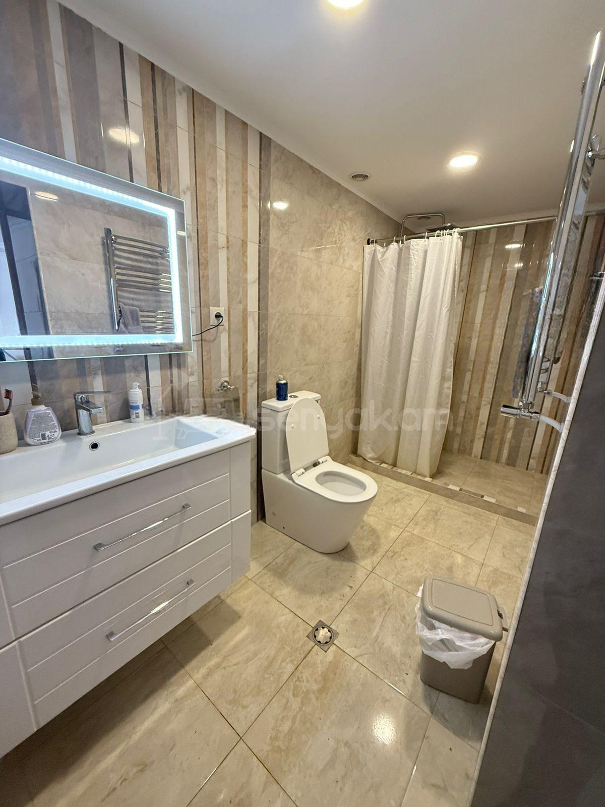 2 Սենյականոց Սեփական Տուն, 116քմ, Կապիտալ Վերանորոգված