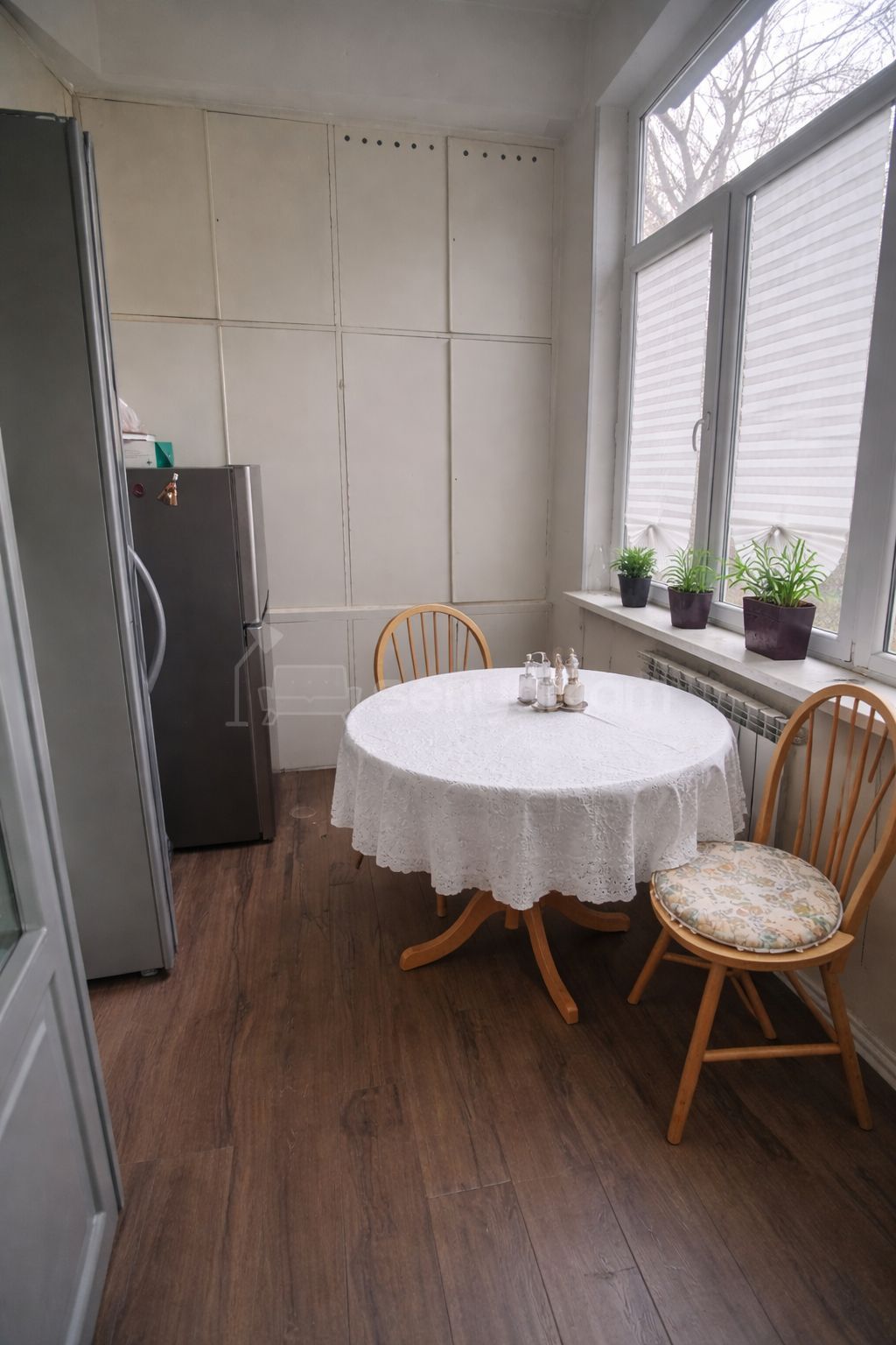 2 Սենյականոց Բնակարան Քարե Շենքում, 71քմ, 2/4 հարկ, Կապիտալ Վերանորոգված, Կահավորված, Արևկող