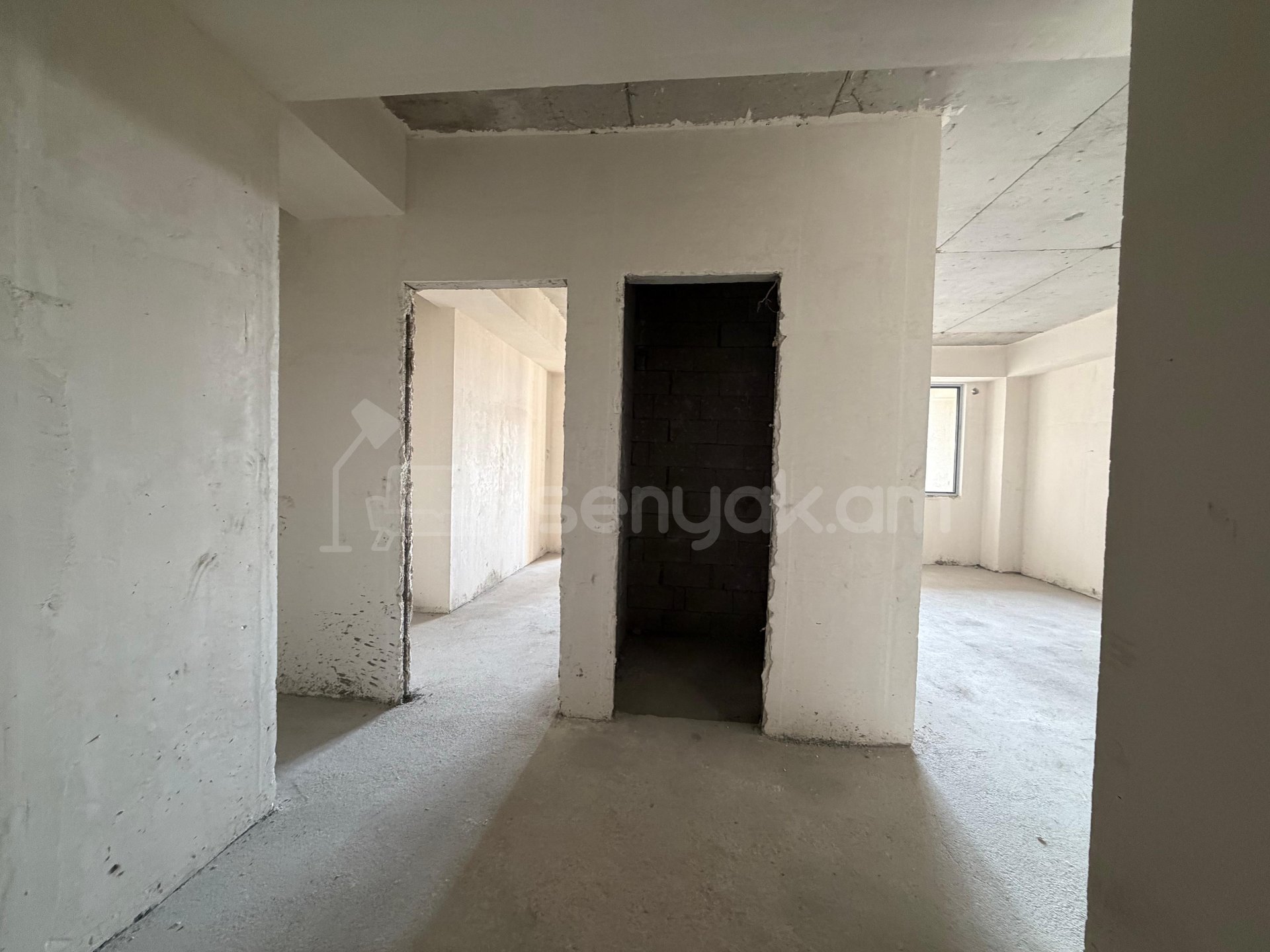 3 Սենյականոց Բնակարան Նորակառույցում, 96քմ, 9/14 հարկ, Զրոյական Վիճակում