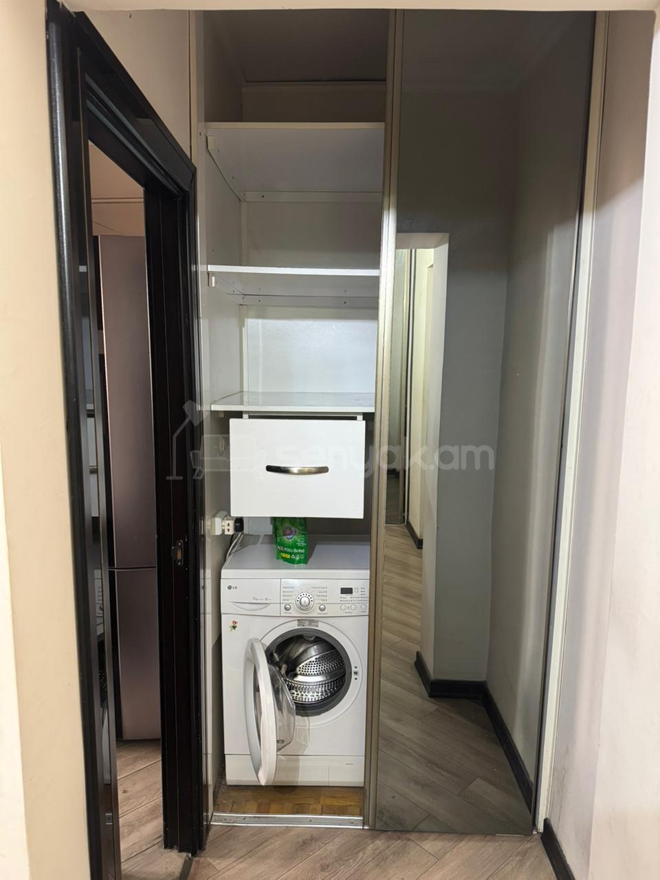 2 Սենյականոց Բնակարան, 83քմ, 8/9 հարկ, Կապիտալ Վերանորոգված, Կահավորված, Արևկող