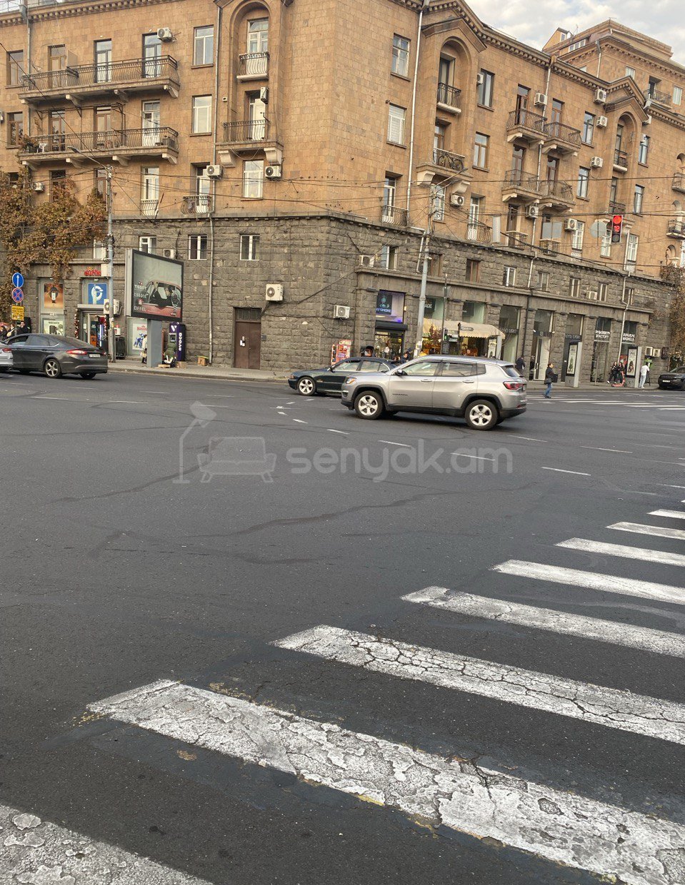 2 Սենյականոց Բնակարան Քարե Շենքում, 60քմ, 2/5 հարկ, Դիզայներական Վերանորոգված, Կահավորված, Արևկող