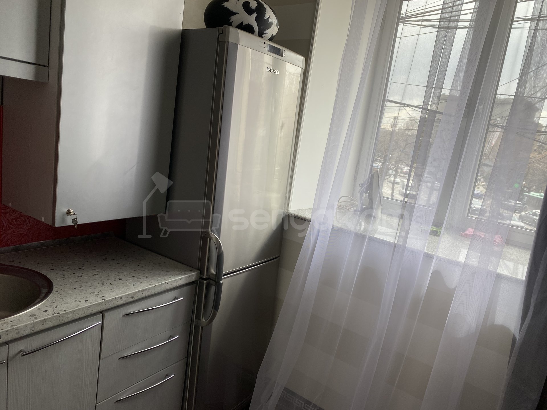 2 Սենյականոց Բնակարան Քարե Շենքում, 60քմ, 2/5 հարկ, Դիզայներական Վերանորոգված, Կահավորված, Արևկող