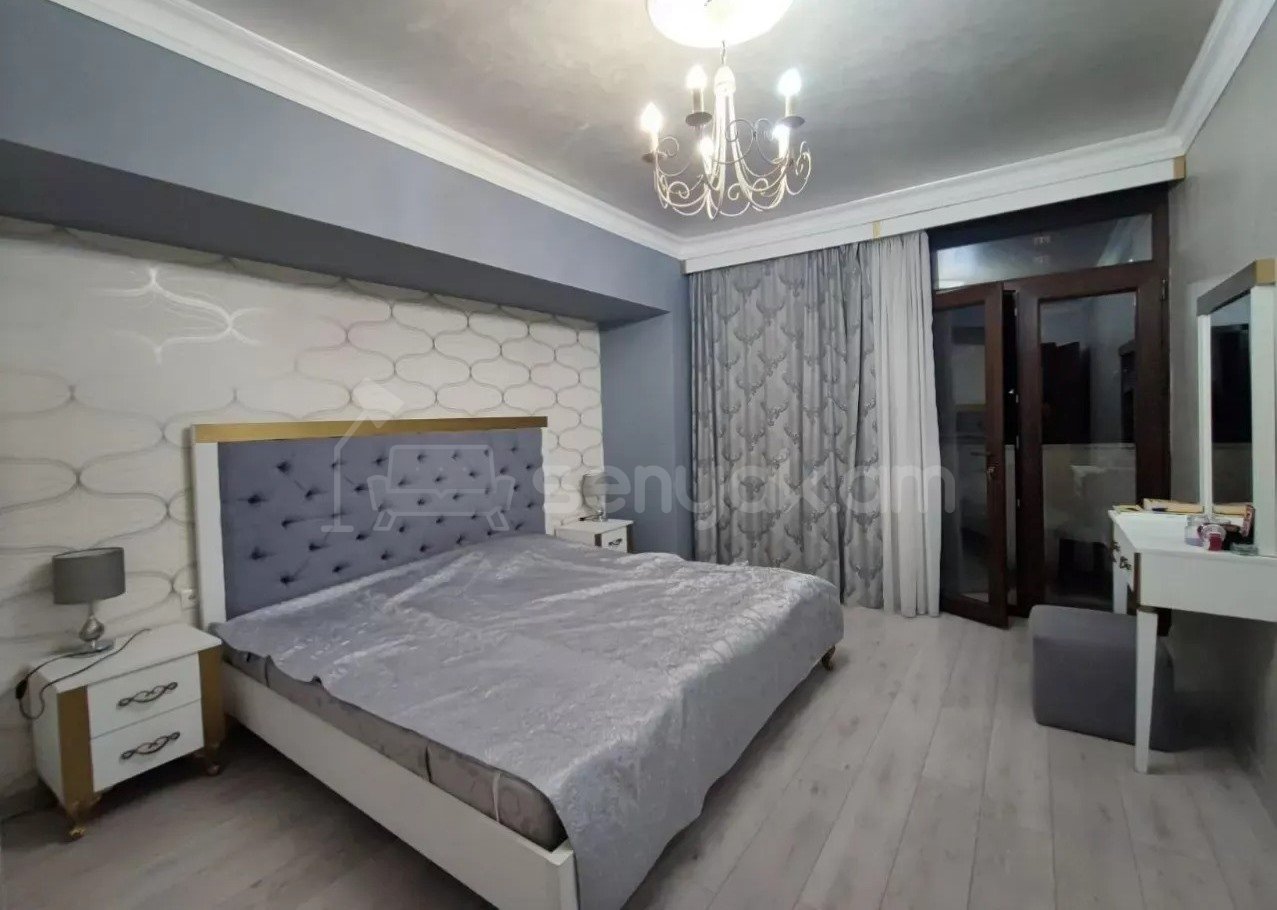 2 Սենյականոց Բնակարան, 80քմ, 4/9 հարկ, Կապիտալ Վերանորոգված, Կահավորված, Արևկող