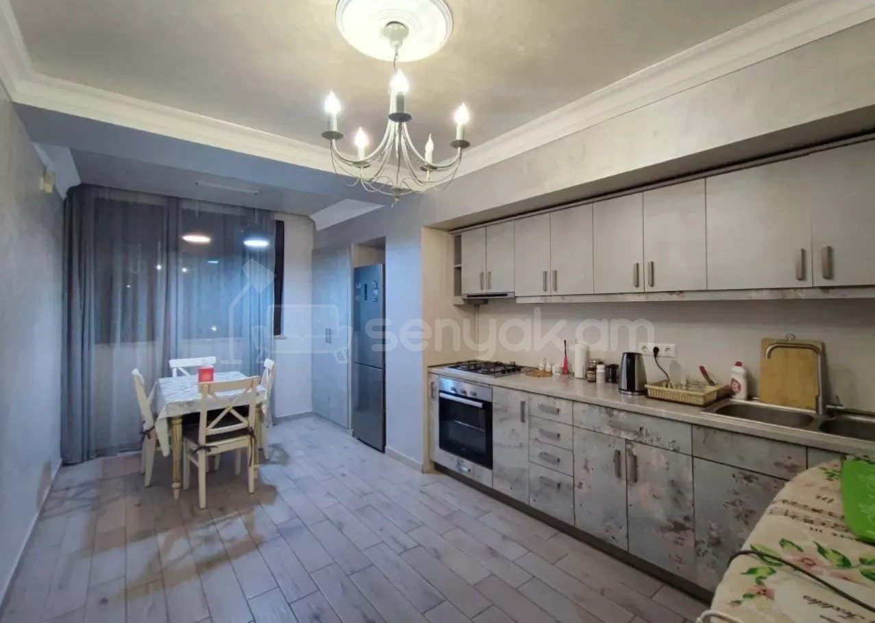 2 Սենյականոց Բնակարան, 80քմ, 4/9 հարկ, Կապիտալ Վերանորոգված, Կահավորված, Արևկող