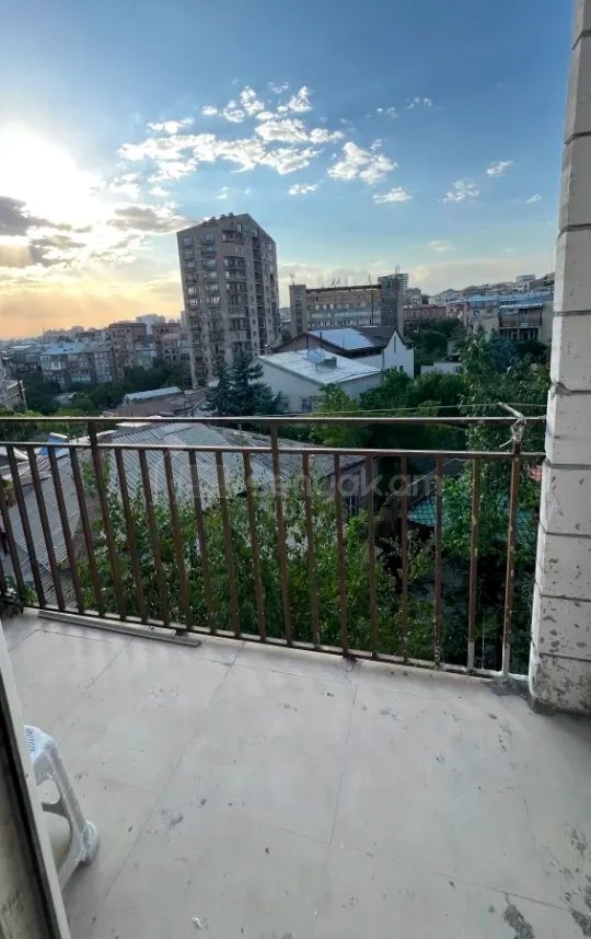 1 Սենյականոց Բնակարան Նորակառույցում, 39քմ, 3/4 հարկ, Կապիտալ Վերանորոգված