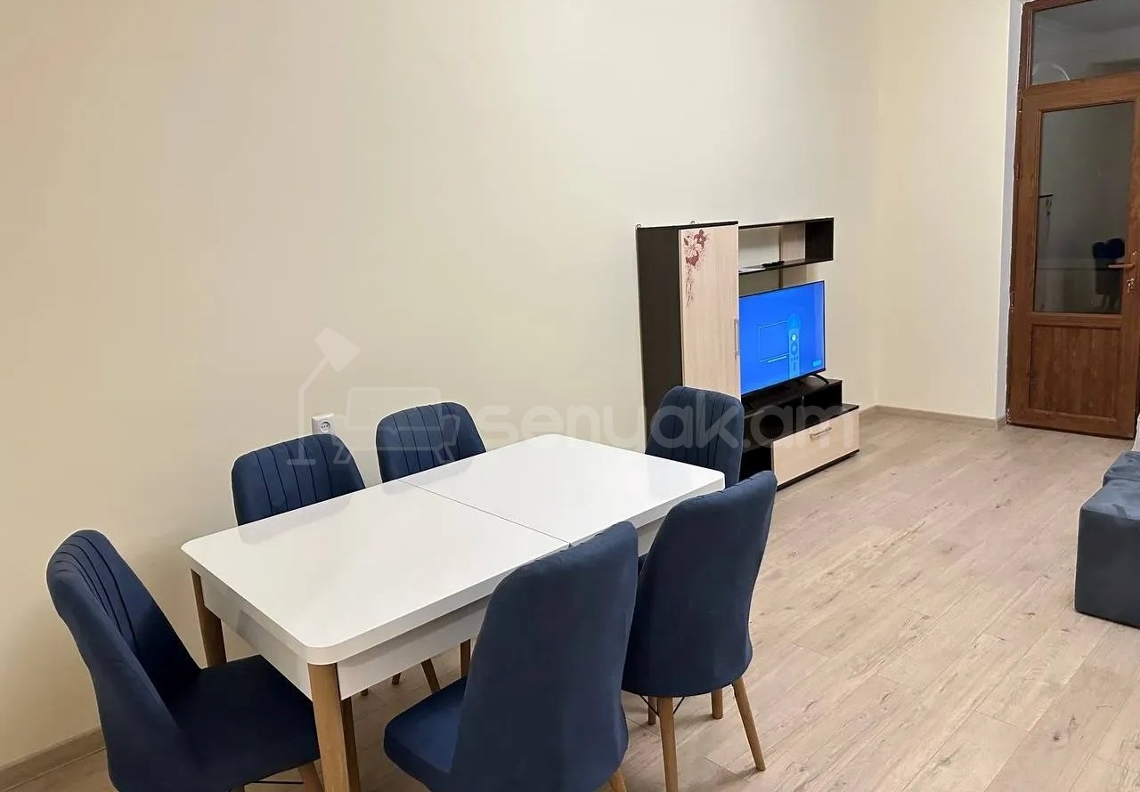 3 Սենյականոց Բնակարան Նորակառույցում, 109քմ, 4/13 հարկ, Կապիտալ Վերանորոգված