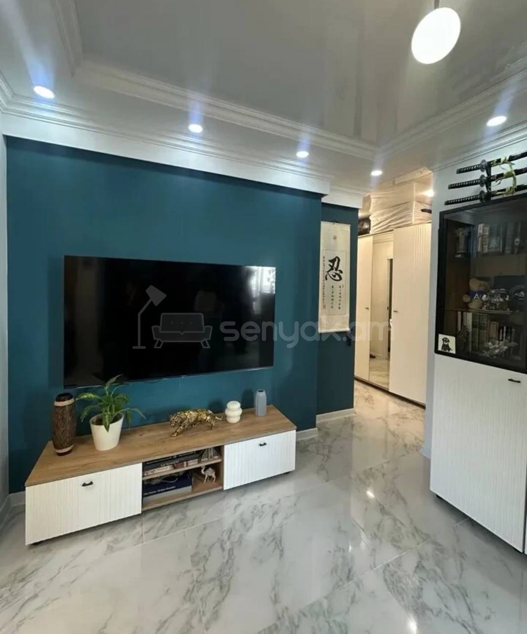 2 Սենյականոց Բնակարան, 42քմ, 5/10 հարկ, Կապիտալ Վերանորոգված, Կահավորված