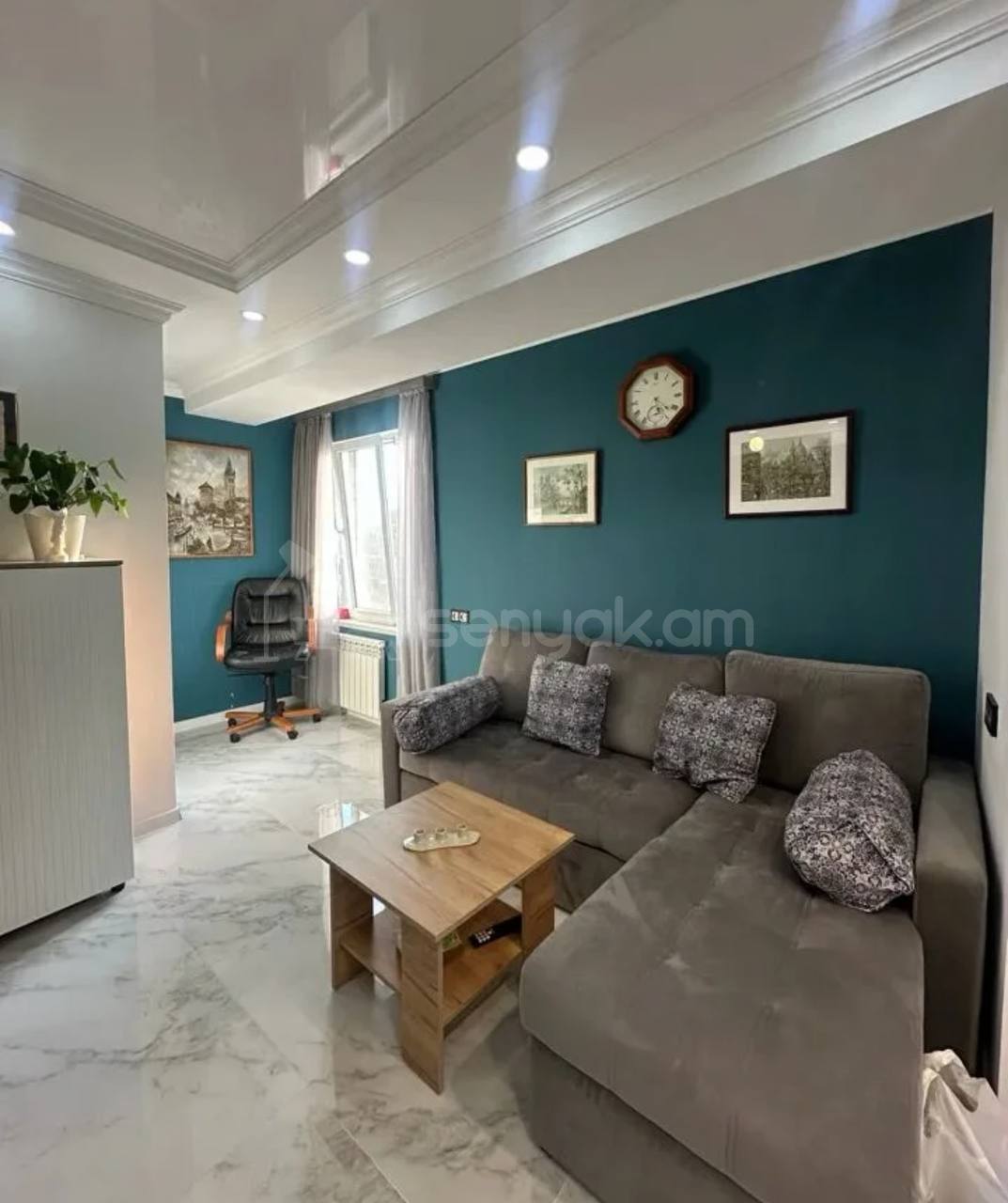 2 Սենյականոց Բնակարան, 42քմ, 5/10 հարկ, Կապիտալ Վերանորոգված, Կահավորված