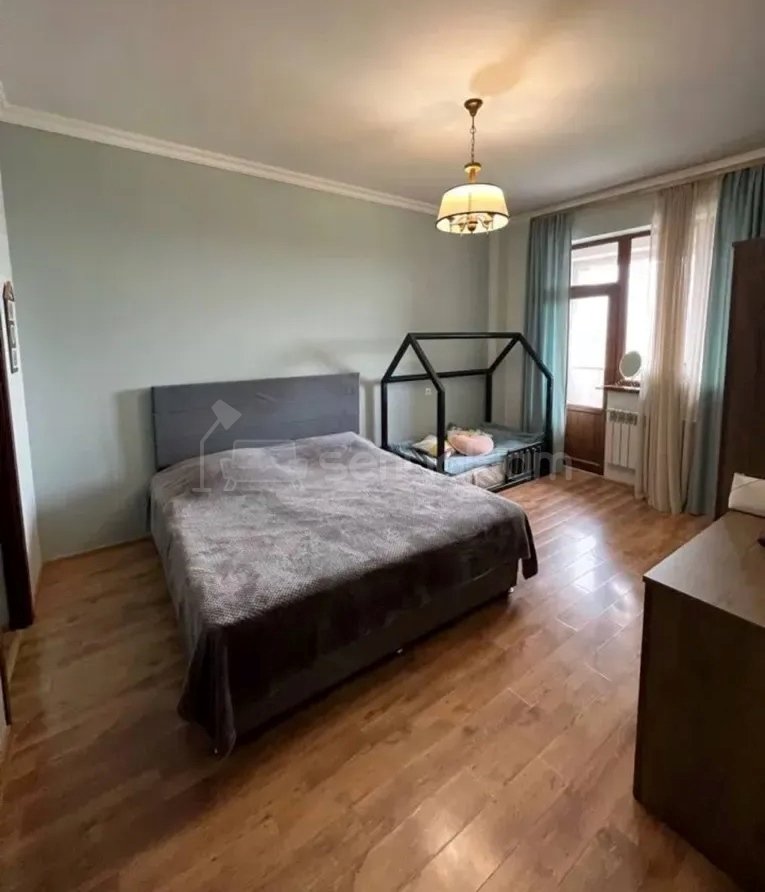 3 Սենյականոց Բնակարան Նորակառույցում, 102քմ, 10/13 հարկ, Կապիտալ Վերանորոգված