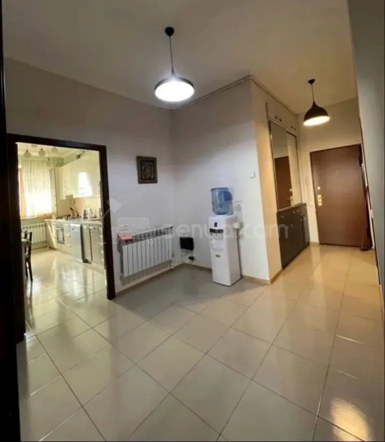 3 Սենյականոց Բնակարան Նորակառույցում, 102քմ, 10/13 հարկ, Կապիտալ Վերանորոգված