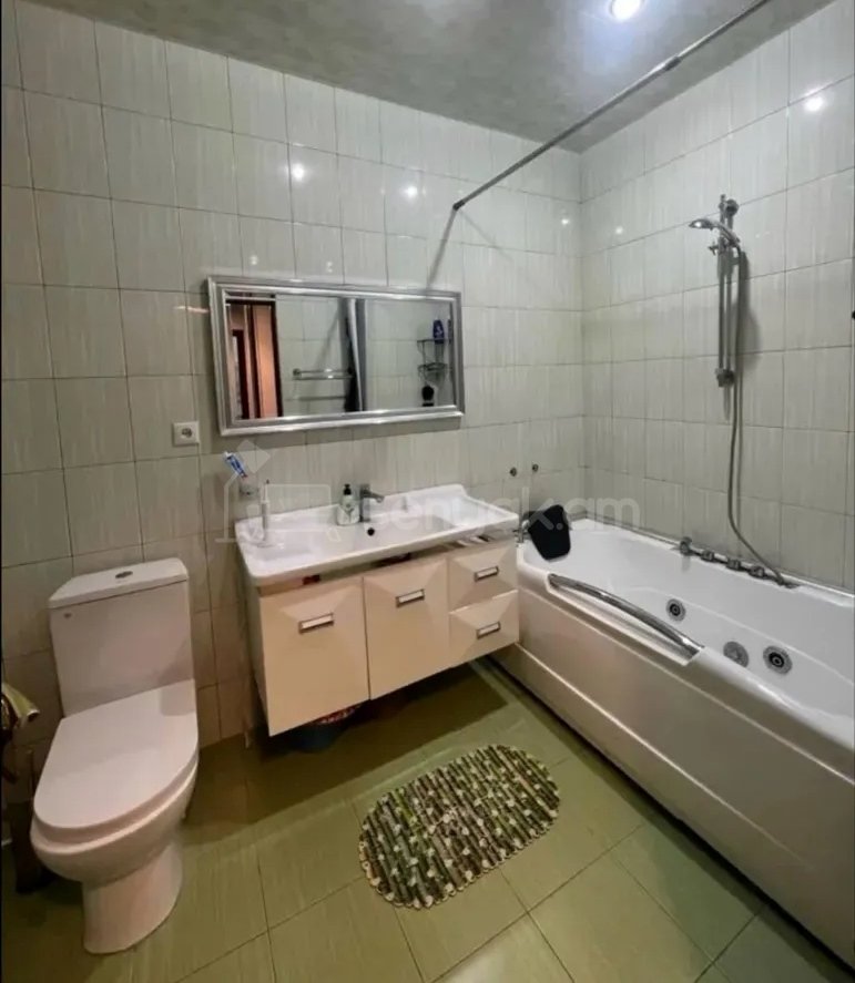 3 Սենյականոց Բնակարան Նորակառույցում, 102քմ, 10/13 հարկ, Կապիտալ Վերանորոգված