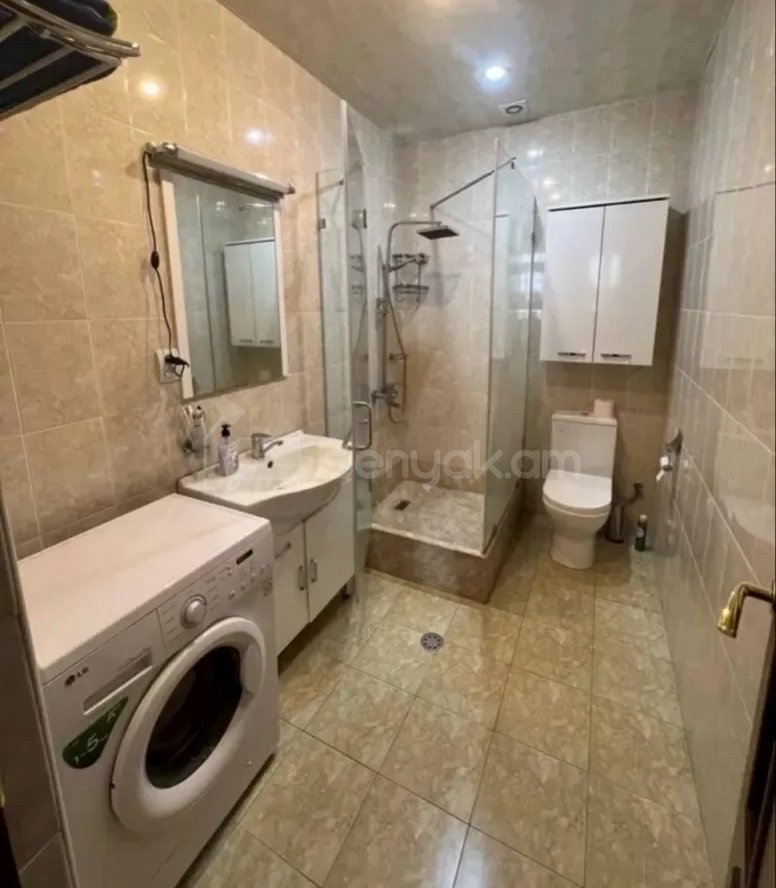 3 Սենյականոց Բնակարան Նորակառույցում, 102քմ, 10/13 հարկ, Կապիտալ Վերանորոգված