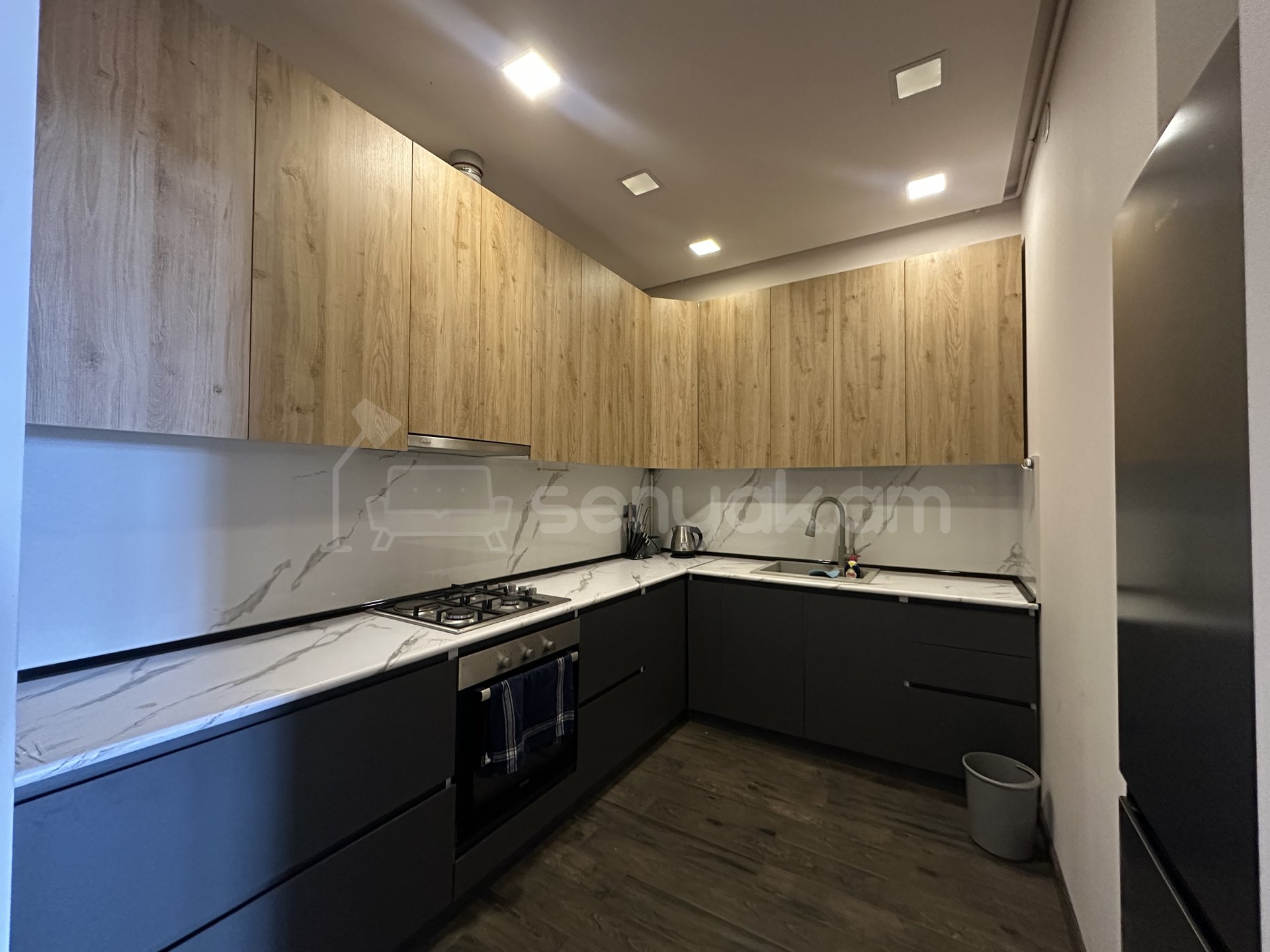 2 Սենյականոց Բնակարան Նորակառույցում, 76քմ, 11/12 հարկ, Կապիտալ Վերանորոգված