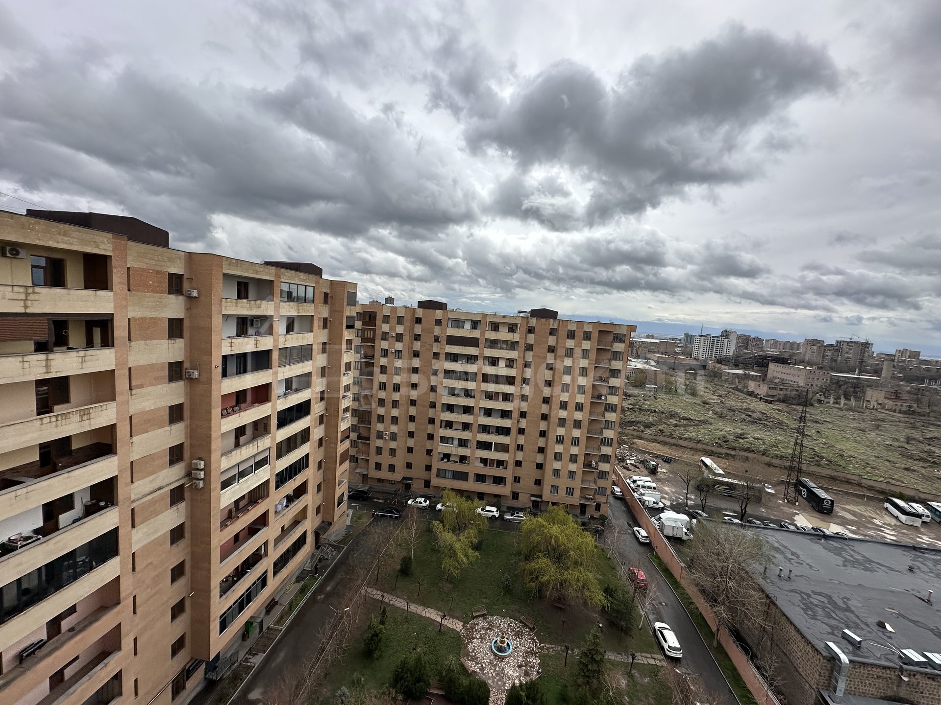 2 Սենյականոց Բնակարան Նորակառույցում, 76քմ, 11/12 հարկ, Կապիտալ Վերանորոգված