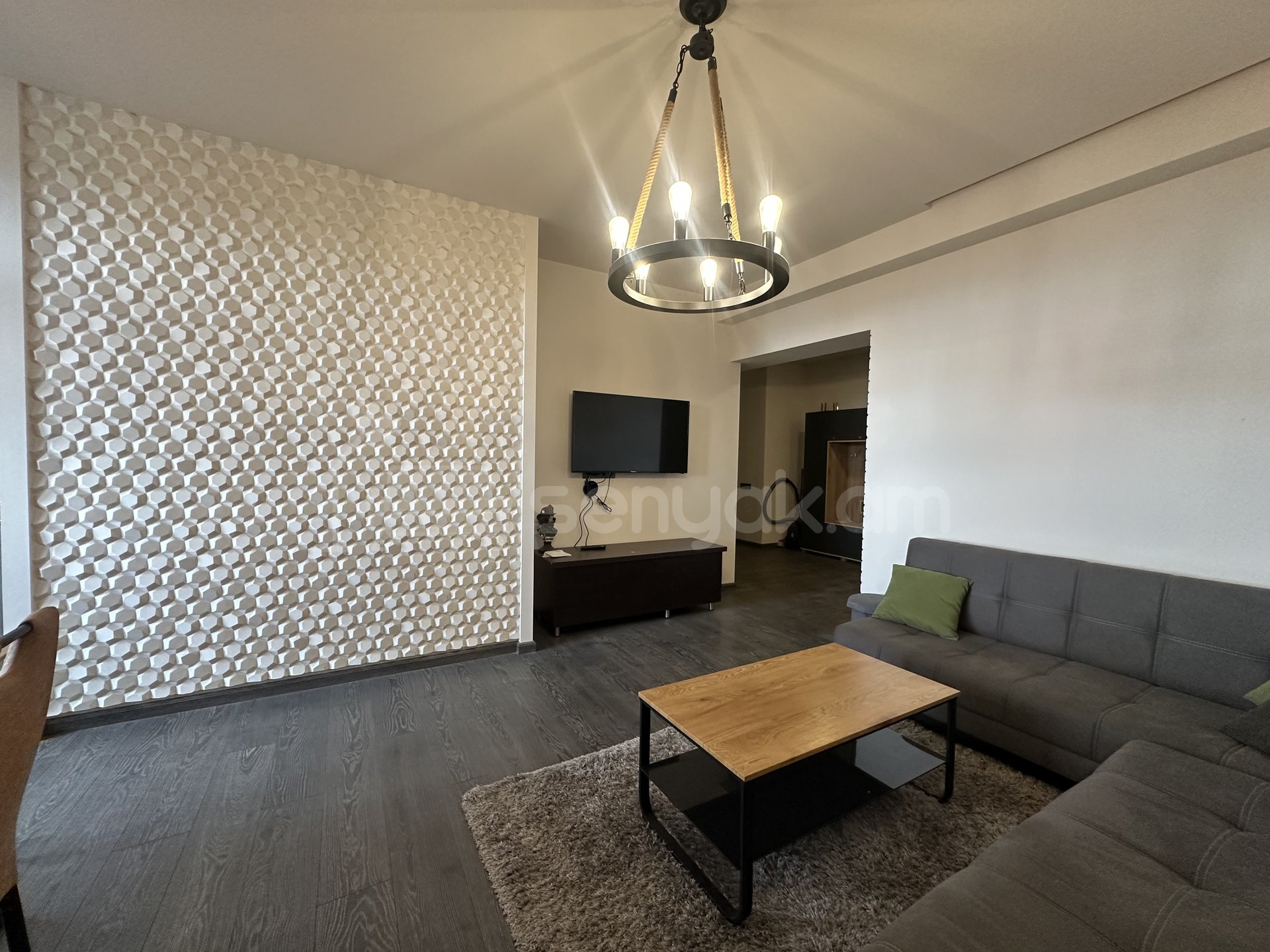 2 Սենյականոց Բնակարան Նորակառույցում, 76քմ, 11/12 հարկ, Կապիտալ Վերանորոգված