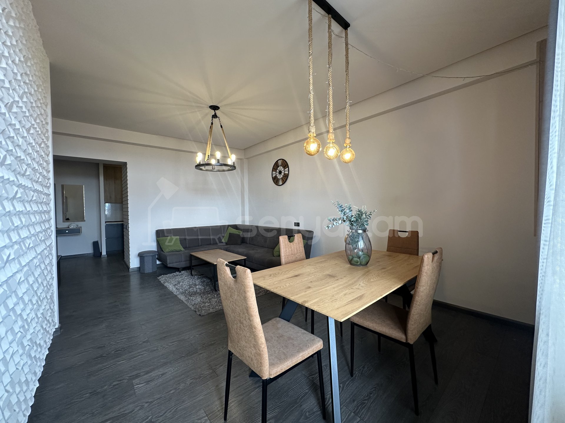 2 Սենյականոց Բնակարան Նորակառույցում, 76քմ, 11/12 հարկ, Կապիտալ Վերանորոգված