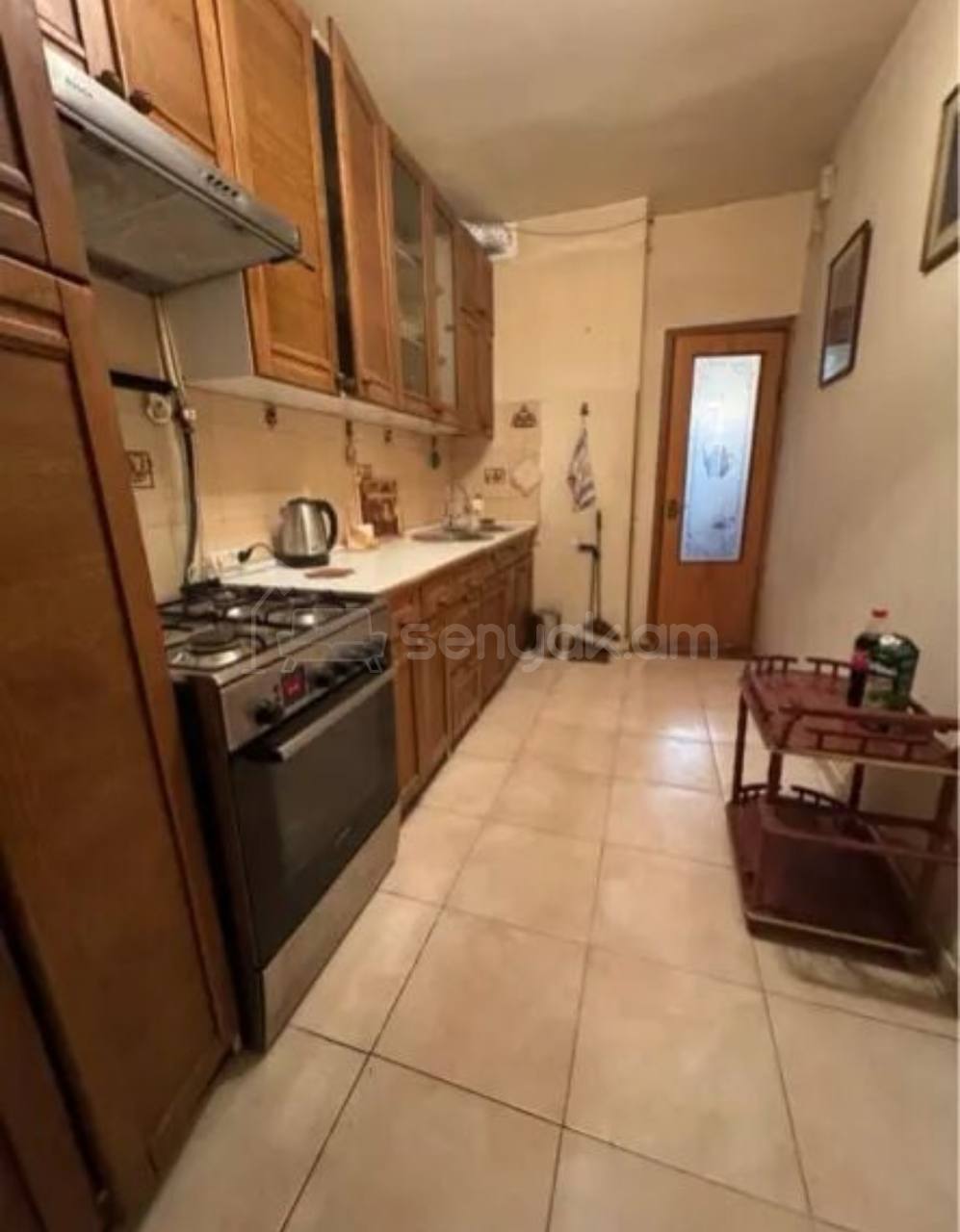 3 Սենյականոց Բնակարան, 65քմ, 2/9 հարկ, Նորմալ Վիճակում, Կահավորված