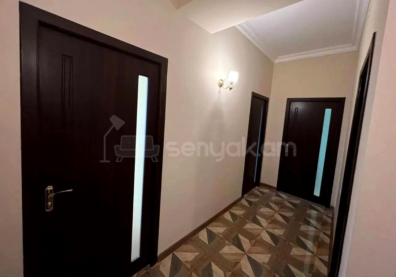 4 Սենյականոց Բնակարան Նորակառույցում, 105քմ, 8/18 հարկ, Կապիտալ Վերանորոգված