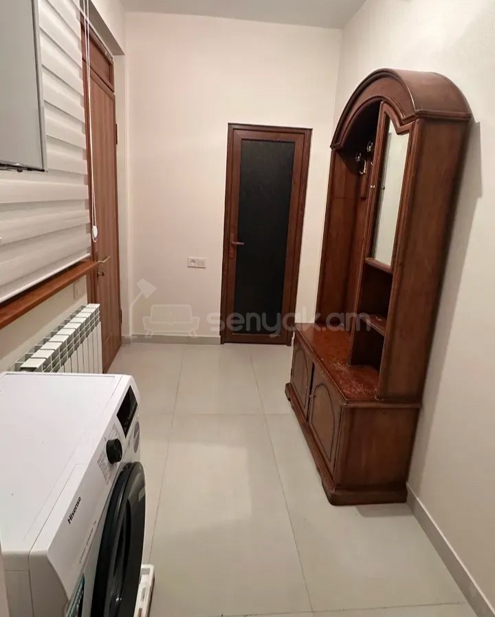 3 Սենյականոց Սեփական Տուն, 80քմ, Նորմալ Վիճակում, Կահավորված