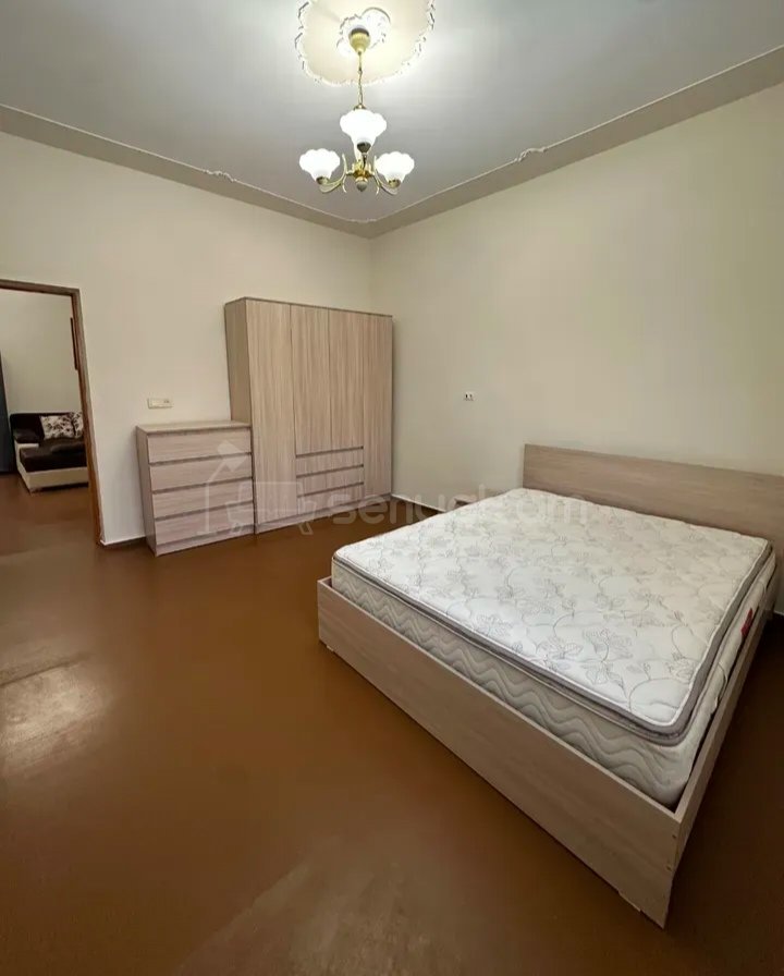 3 Սենյականոց Սեփական Տուն, 80քմ, Նորմալ Վիճակում, Կահավորված