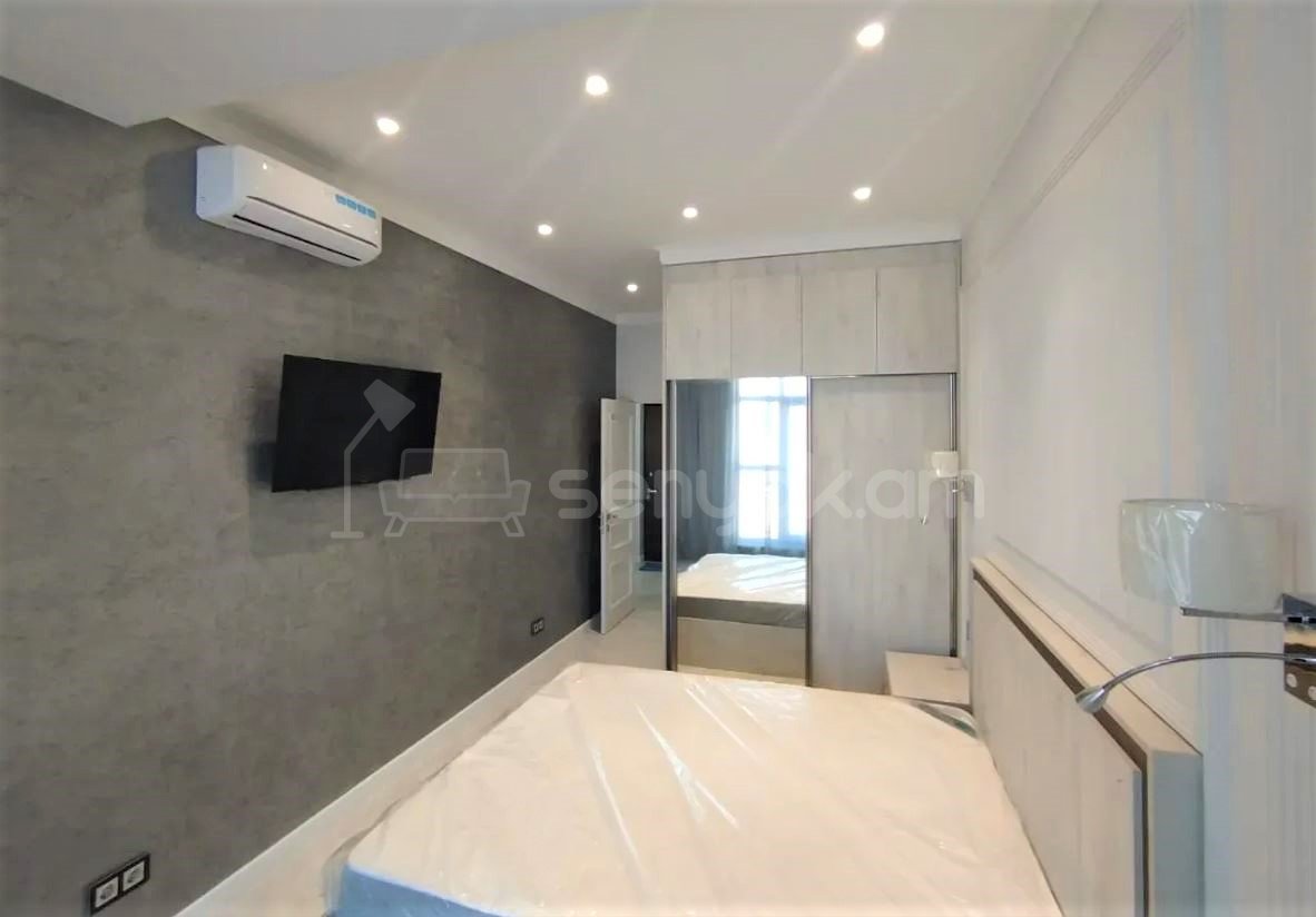 2 Սենյականոց Բնակարան Նորակառույցում, 52քմ, 8/18 հարկ, Կապիտալ Վերանորոգված