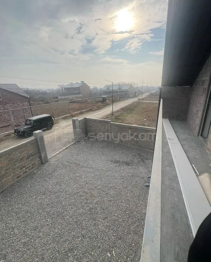 4 Սենյականոց Սեփական Տուն, 115քմ, Կապիտալ Վերանորոգված