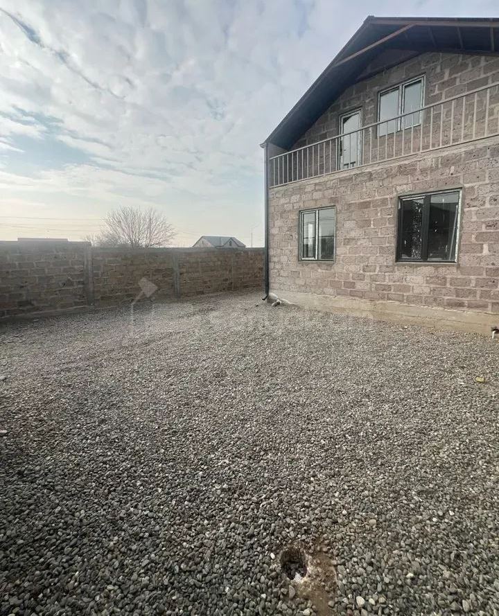 4 Սենյականոց Սեփական Տուն, 115քմ, Կապիտալ Վերանորոգված