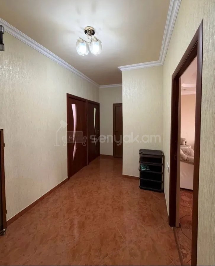 3 Սենյականոց Բնակարան, 80քմ, 4/9 հարկ, Կոսմետիկ Վերանորոգված, Կահավորված