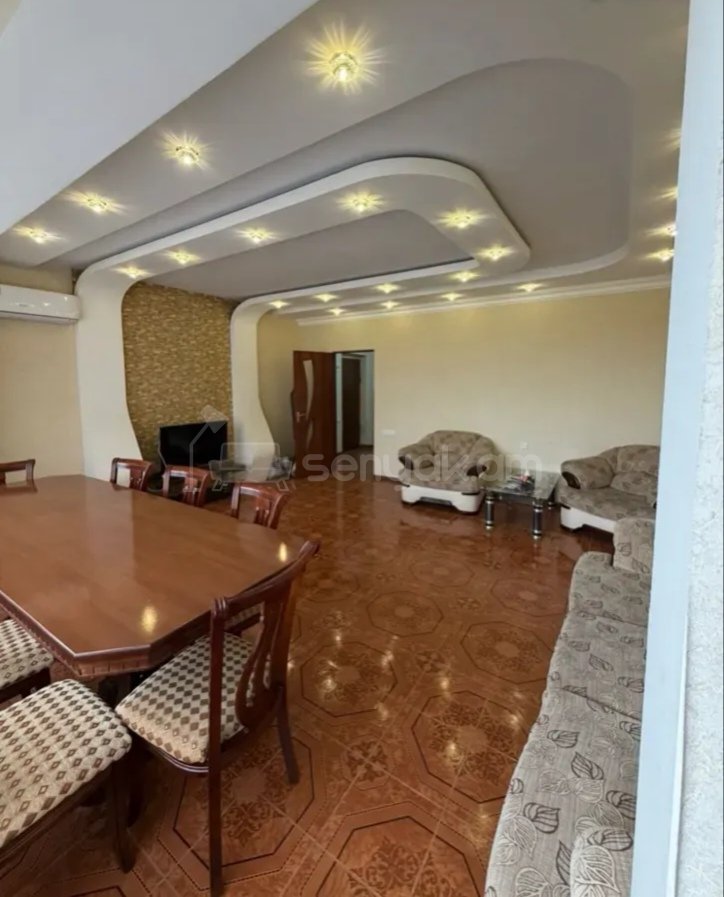 3 Սենյականոց Բնակարան, 80քմ, 4/9 հարկ, Կոսմետիկ Վերանորոգված, Կահավորված