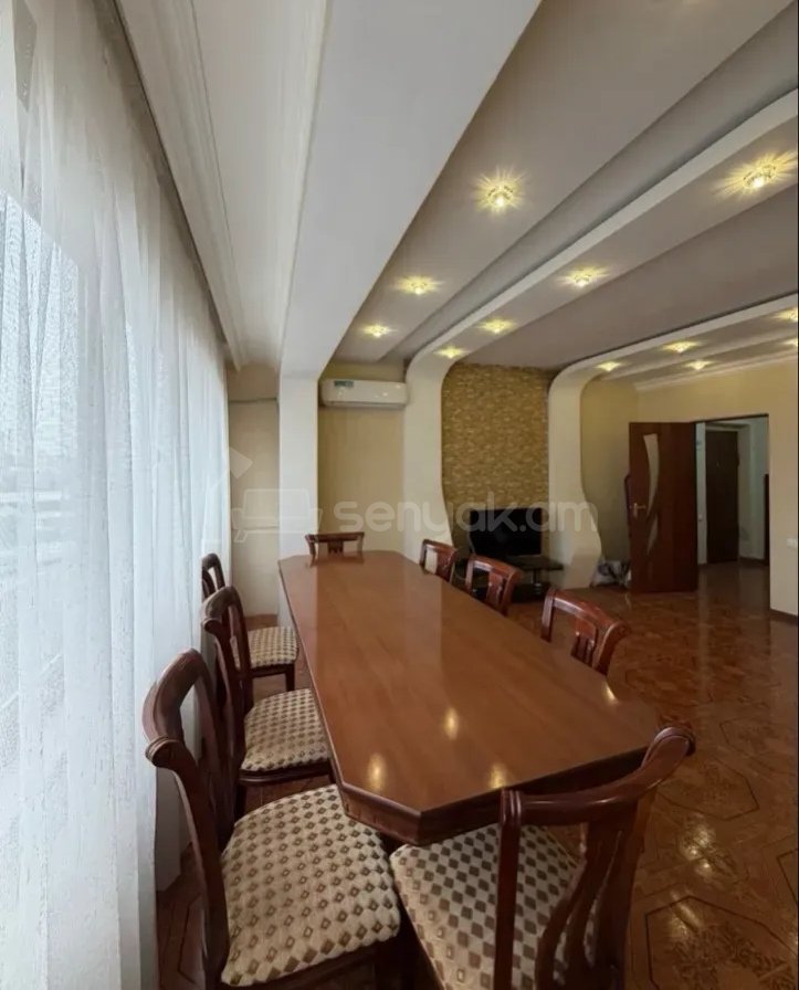 3 Սենյականոց Բնակարան, 80քմ, 4/9 հարկ, Կոսմետիկ Վերանորոգված, Կահավորված