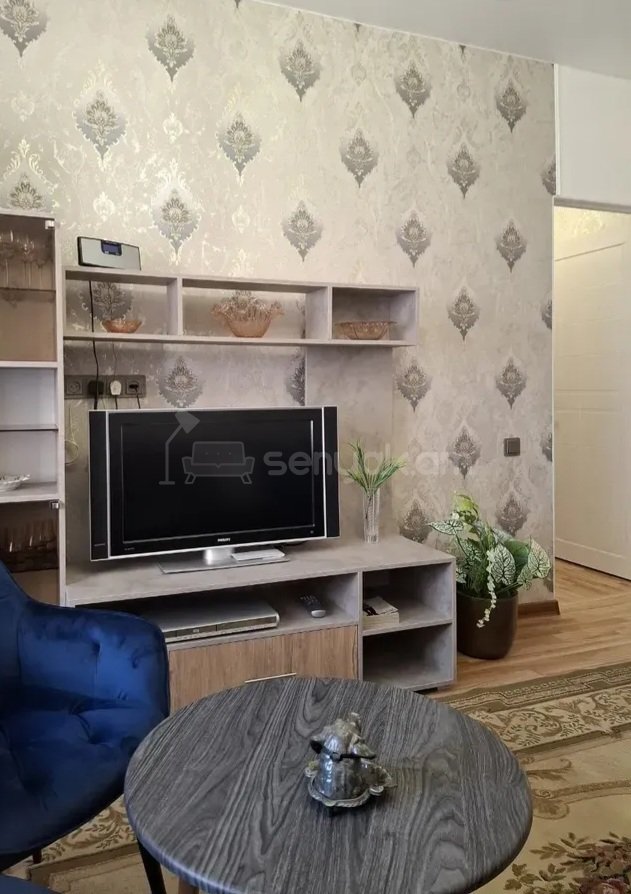 2 Սենյականոց Բնակարան Քարե Շենքում, 57քմ, 3/5 հարկ, Կապիտալ Վերանորոգված, Կահավորված