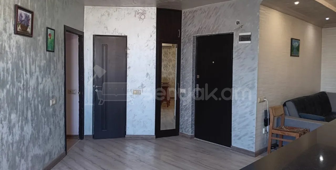 3 Սենյականոց Բնակարան, 70քմ, 8/12 հարկ, Դիզայներական Վերանորոգված, Կահավորված