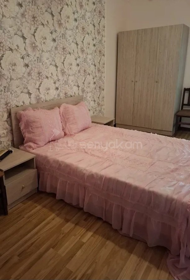 2 Սենյականոց Բնակարան Քարե Շենքում, 57քմ, 3/5 հարկ, Կապիտալ Վերանորոգված, Կահավորված