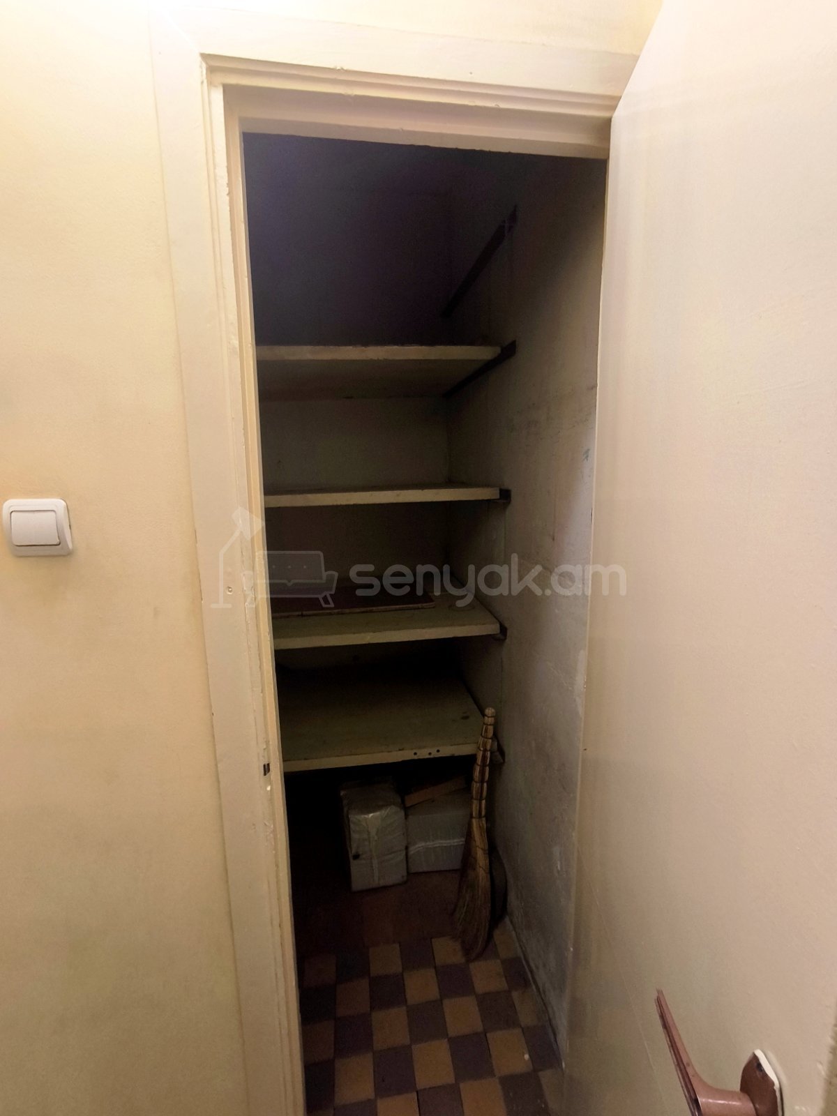 3 Սենյականոց Բնակարան, 80քմ, 8/9 հարկ, Կոսմետիկ Վերանորոգված