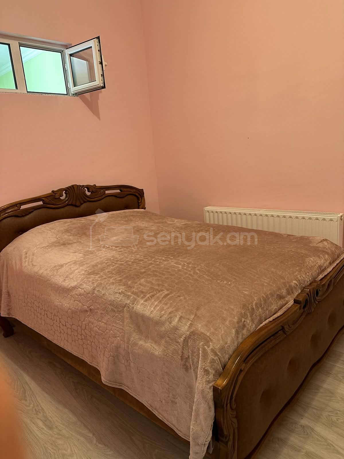 2 Սենյականոց Բնակարան Քարե Շենքում, 55քմ, 1/1 հարկ, Կոսմետիկ Վերանորոգված, Կահավորված, Արևկող