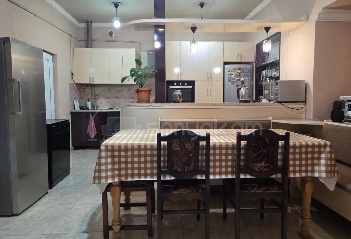 5 Սենյականոց Սեփական Տուն, 150քմ, Կապիտալ Վերանորոգված